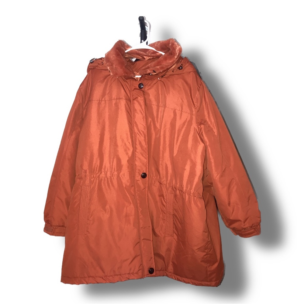 ORANGE Anthony Richards Jacket with detachable fur outline and detachable hoodie
